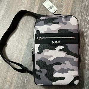 Michael Kors Shoulder bag